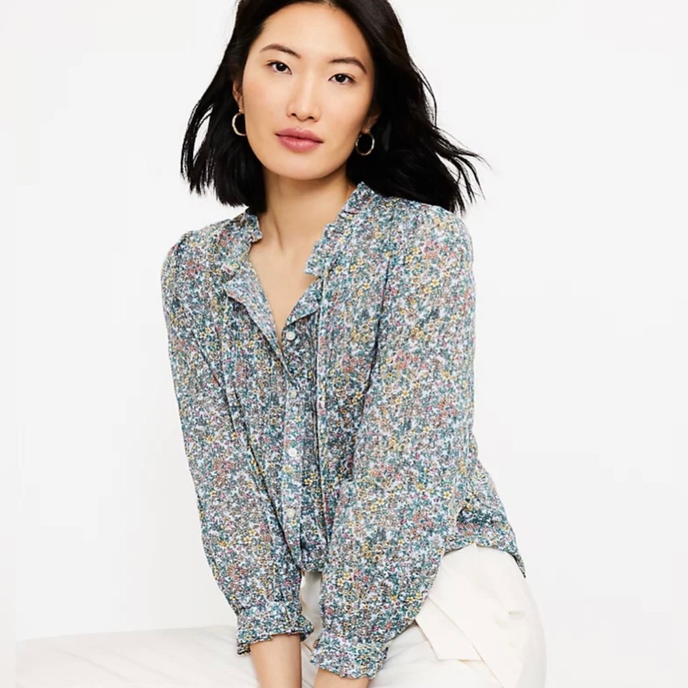 Garden Pin tucked Tie Neck Blouse